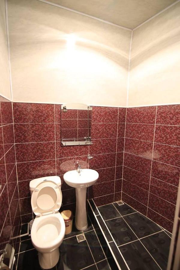Hotel Tedi Kvareli Ngoại thất bức ảnh