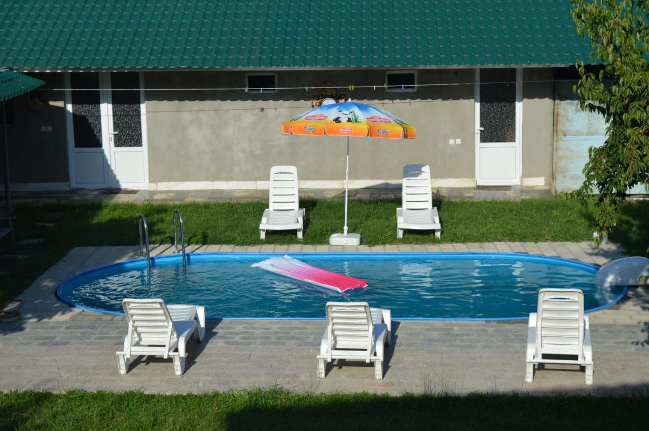 Hotel Tedi Kvareli Ngoại thất bức ảnh